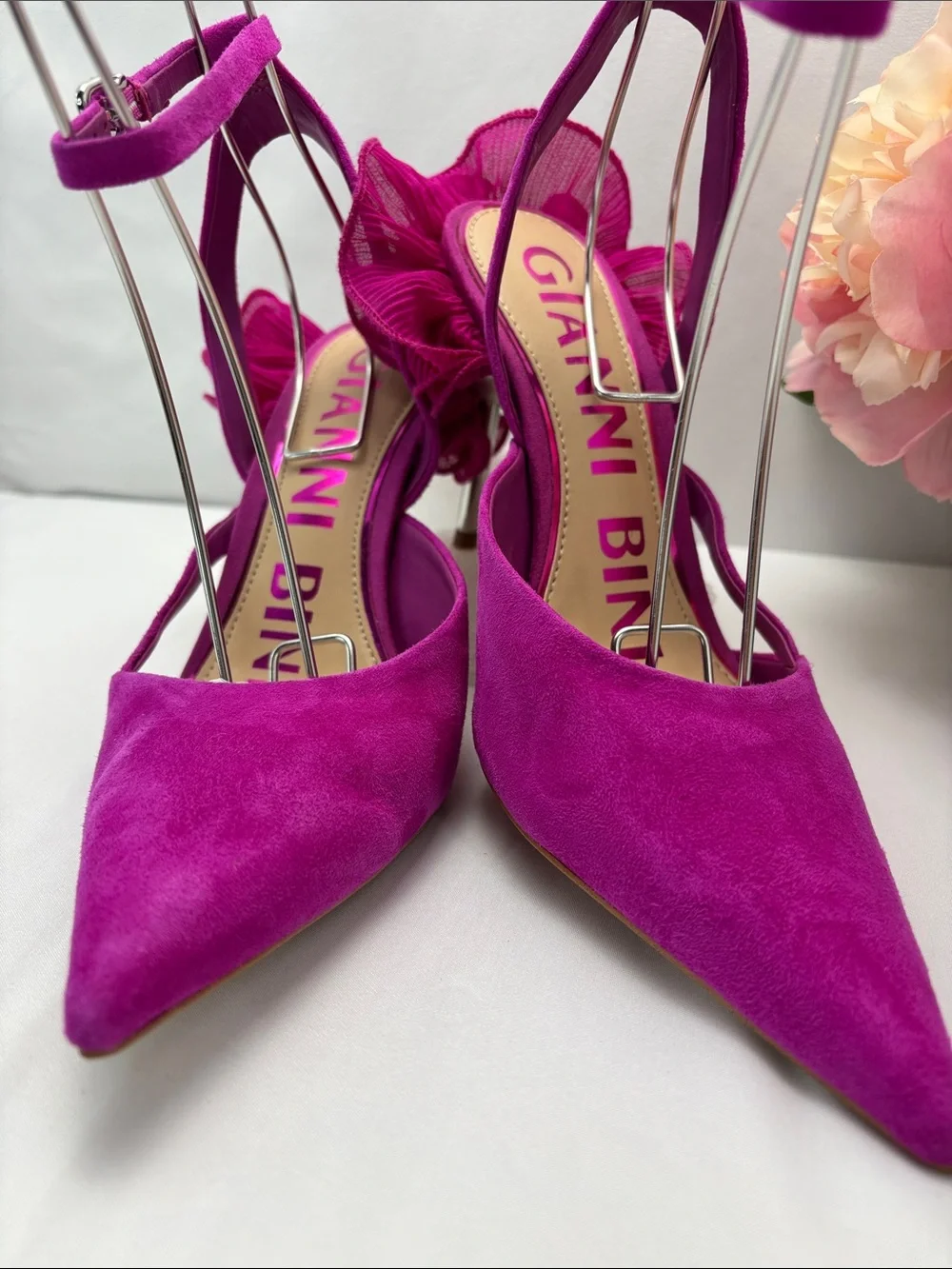 Gianni Bini Womens 8.5 Fuchsia Pointed Toe Pearl-Heel Statement Pumps#717